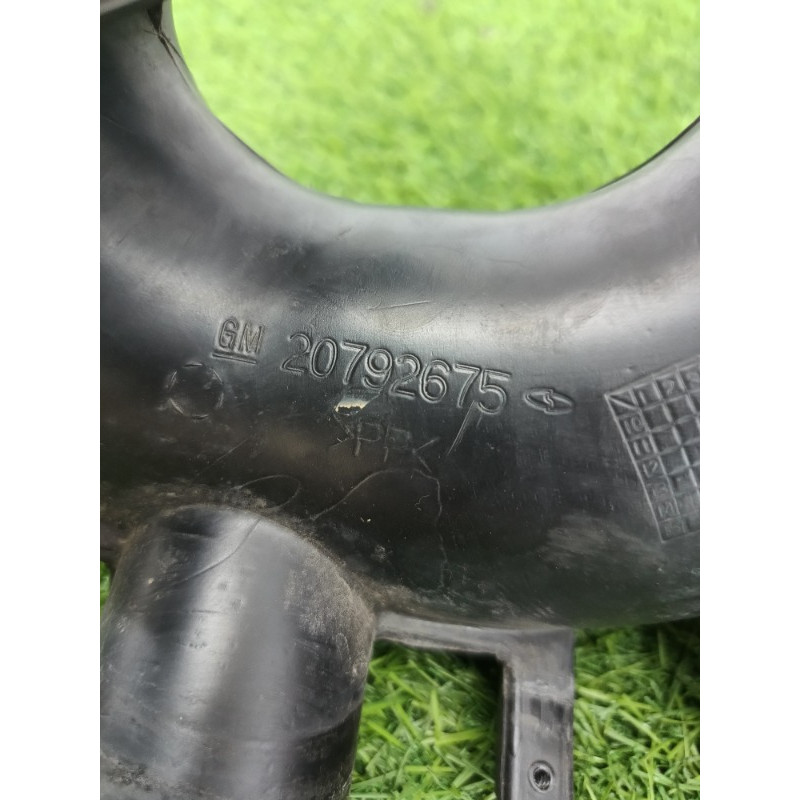 Патрубок воздушного фильтра (впускная система) Chevrolet Captiva C140 2011 2.2 D (z22d1) 20792675