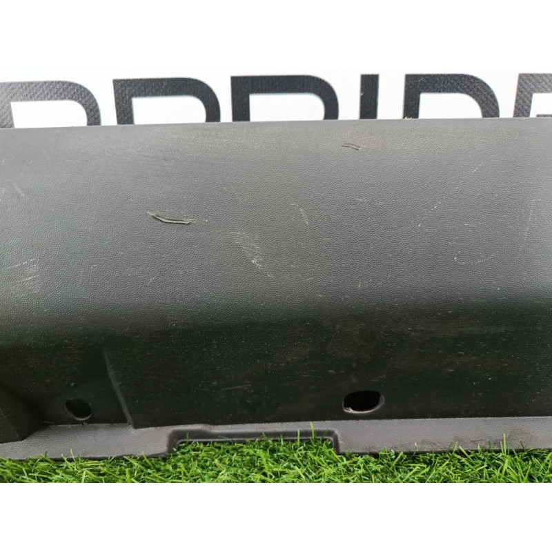 Накладка на поріг (кузов і елементи) Chevrolet Captiva C140 2011 2.2 D (z22d1) 22737921