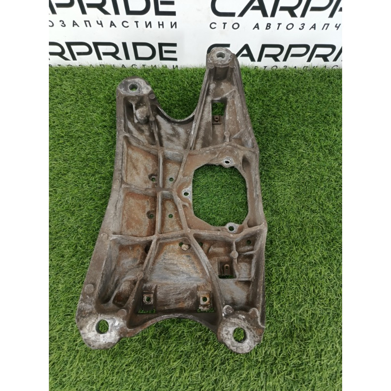 Траверса (трансмиссия) AUDI A6 C7 2011 2.0 tdi 8K0399263AT