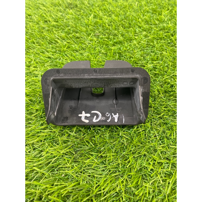 Накладка замка крышки багажника (салон) AUDI A6 C7 2011 2.0 tdi 4h0827520