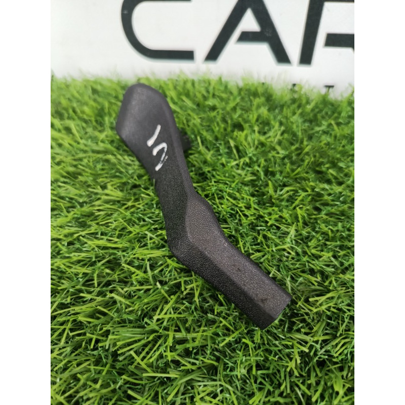 Накладка петли капота (кузов и элементы) AUDI A6 C7 2011 2.0 tdi 4g8823630