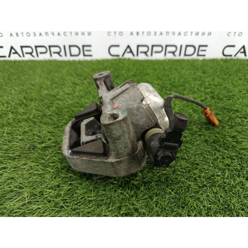 Подушка двигателя (двигатель и элементы) AUDI A6 C7 2011 2.0 tdi 4G0199381C