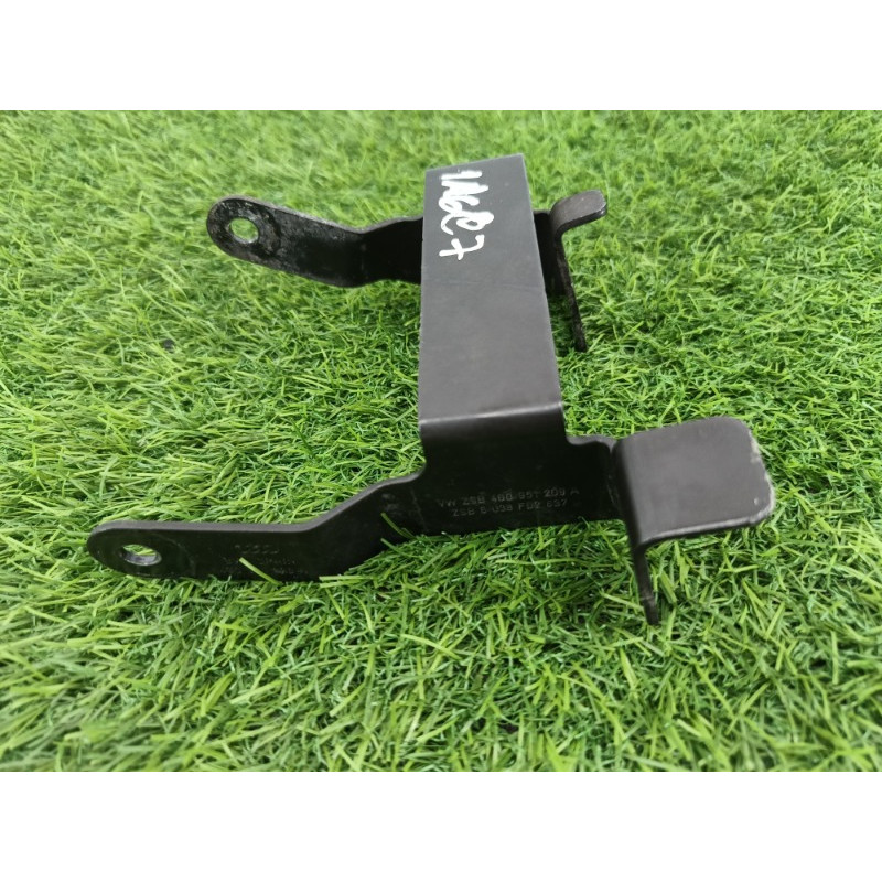 Кронштейн (двигатель и элементы) AUDI A6 C7 2011 2.0 tdi 4g0951229a