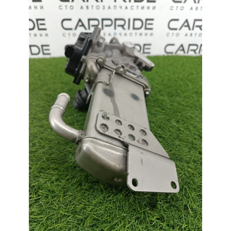 Клапан ЕГР (двигатель и элементы) AUDI A6 C7 2011 2.0 tdi vasv29048755