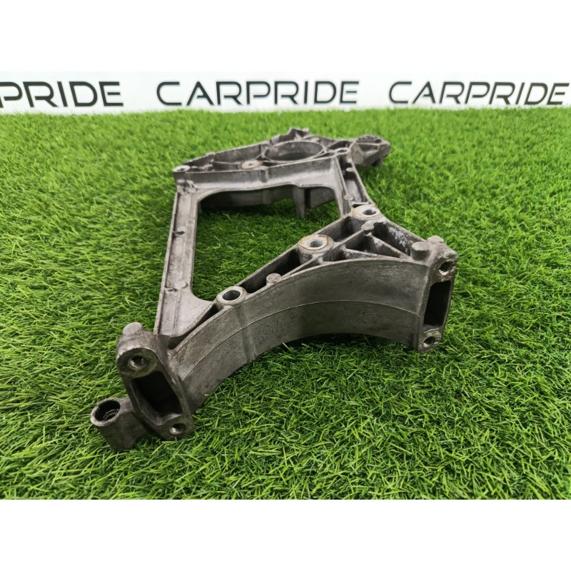 Кронштейн (двигатель и элементы) Mercedes-Benz E-class w212 2013 2.2 CDI a6512012009