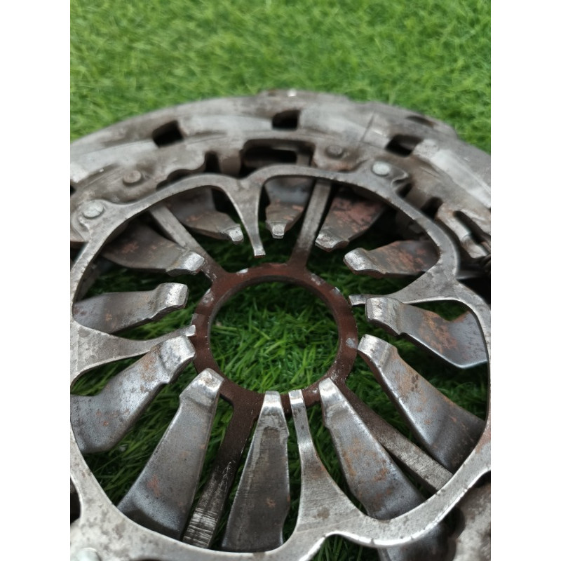 Корзина сцепления (трансмиссия) AUDI A6 C7 2011 2.0 tdi 0B1141117K