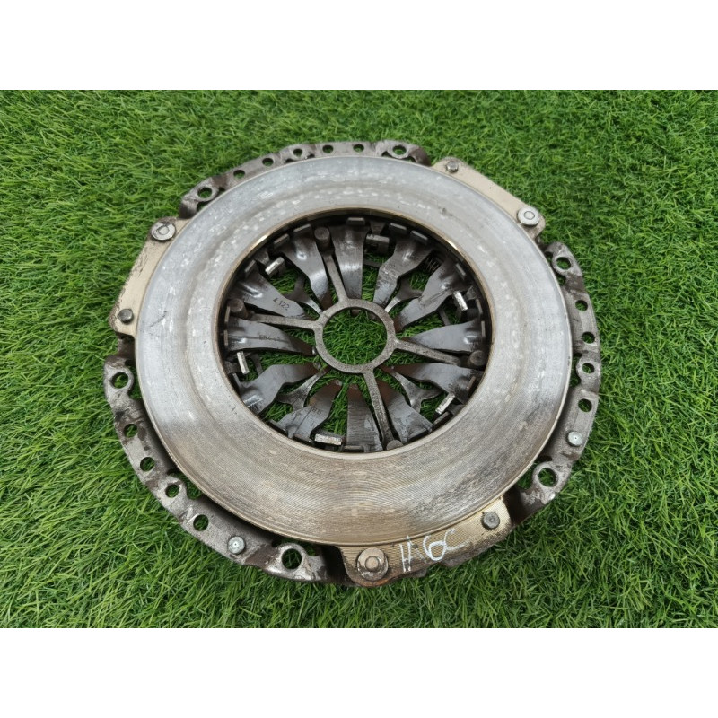 Корзина сцепления (трансмиссия) AUDI A6 C7 2011 2.0 tdi 0B1141117K