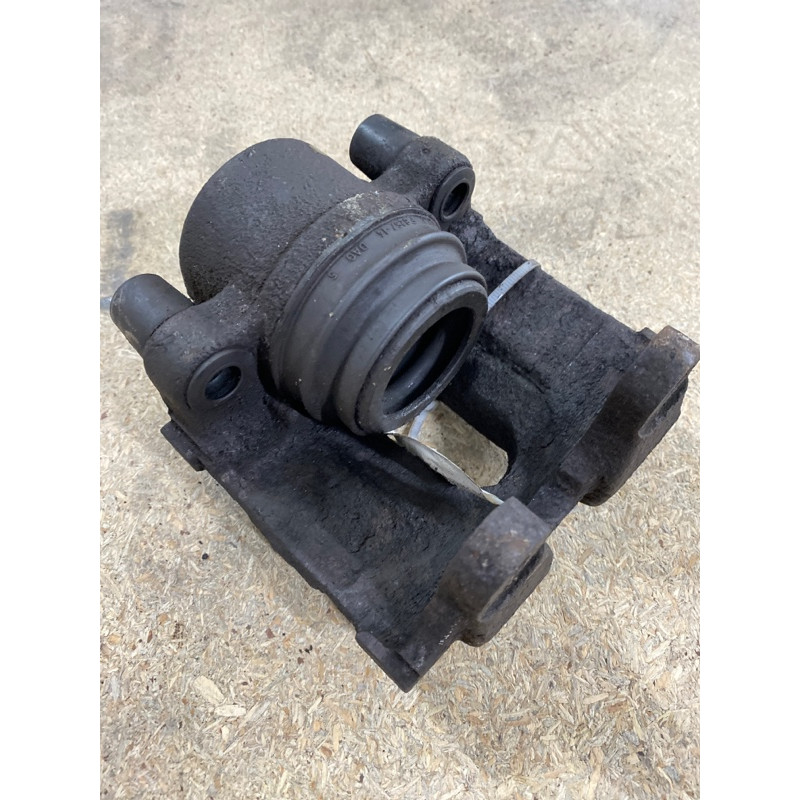 Суппорт тормозной (тормозная система) BMW 3-series E90 2006 N46B20 34116766681