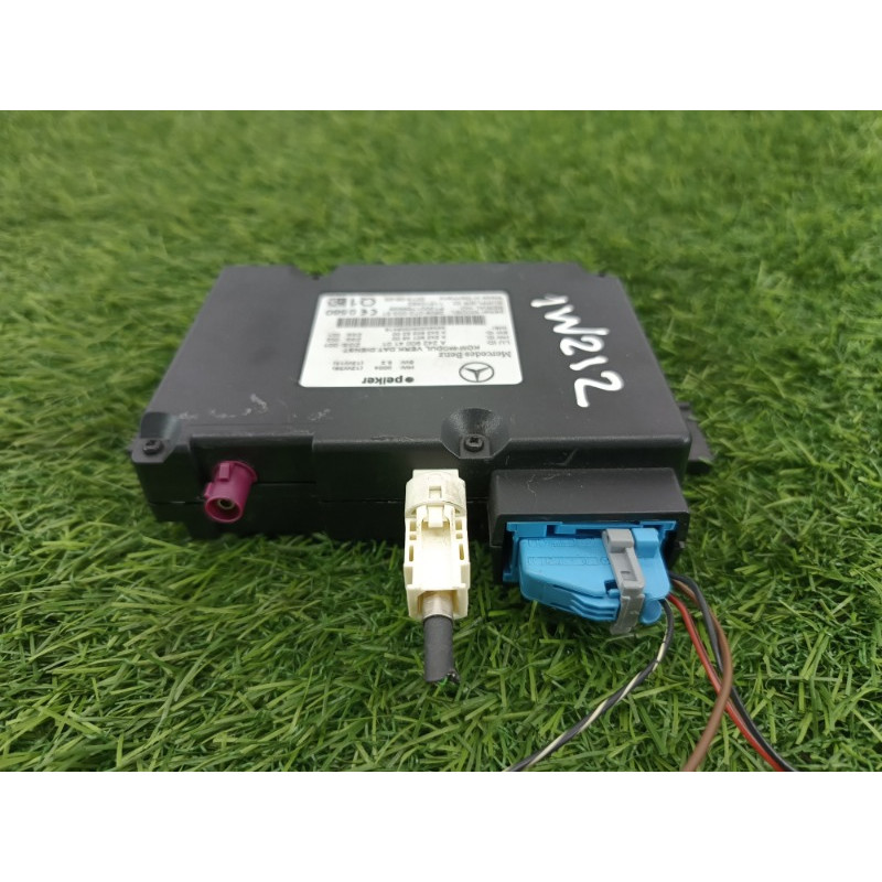 Блок телематики (электрика / блок управления) Mercedes-Benz E-class w212 2013 2.2 CDI a2429004101