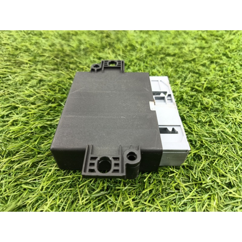 Блок управления парковки (электрика / блок управления) Mercedes-Benz E-class w212 2013 2.2 CDI a0009008004