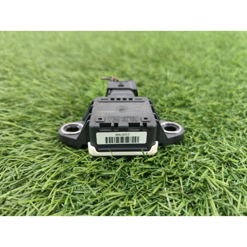 Датчик поперечного ускорения (ESP) (электрика / датчики) Mercedes-Benz E-class w212 2013 2.2 CDI a0009059101