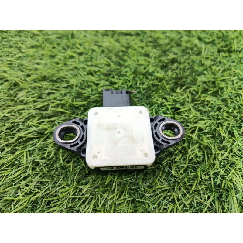 Датчик поперечного ускорения (ESP) (электрика / датчики) Mercedes-Benz E-class w212 2013 2.2 CDI a0009059101