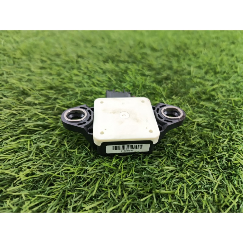 Датчик поперечного ускорения (ESP) (электрика / датчики) Mercedes-Benz E-class w212 2013 2.2 CDI a0009059101