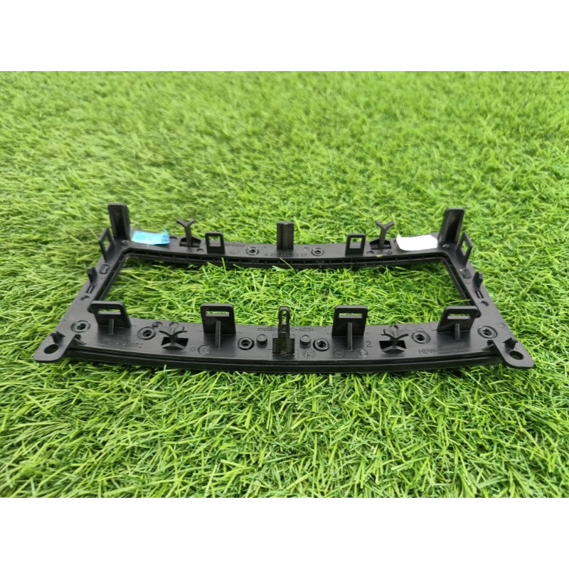 Декоративная накладка торпедо (салон) Mercedes-Benz E-class w212 2013 2.2 CDI a2126802407