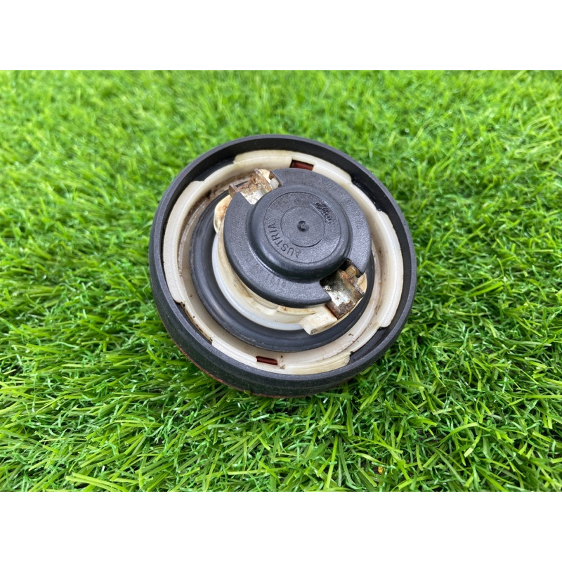 Кришка паливного бака (паливна система) Mercedes-Benz E-class w212 2013 2.2 CDI a2214700905