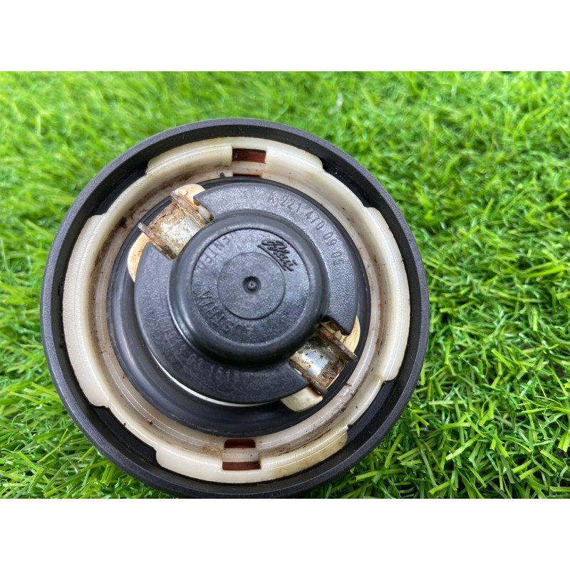 Кришка паливного бака (паливна система) Mercedes-Benz E-class w212 2013 2.2 CDI a2214700905