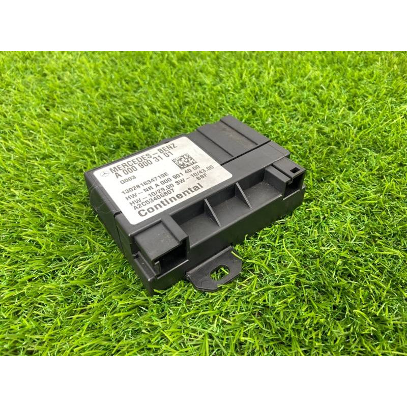 Блок управления топливным насосом (электрика / блок управления) Mercedes-Benz E-class w212 2013 2.2 CDI a0009003101