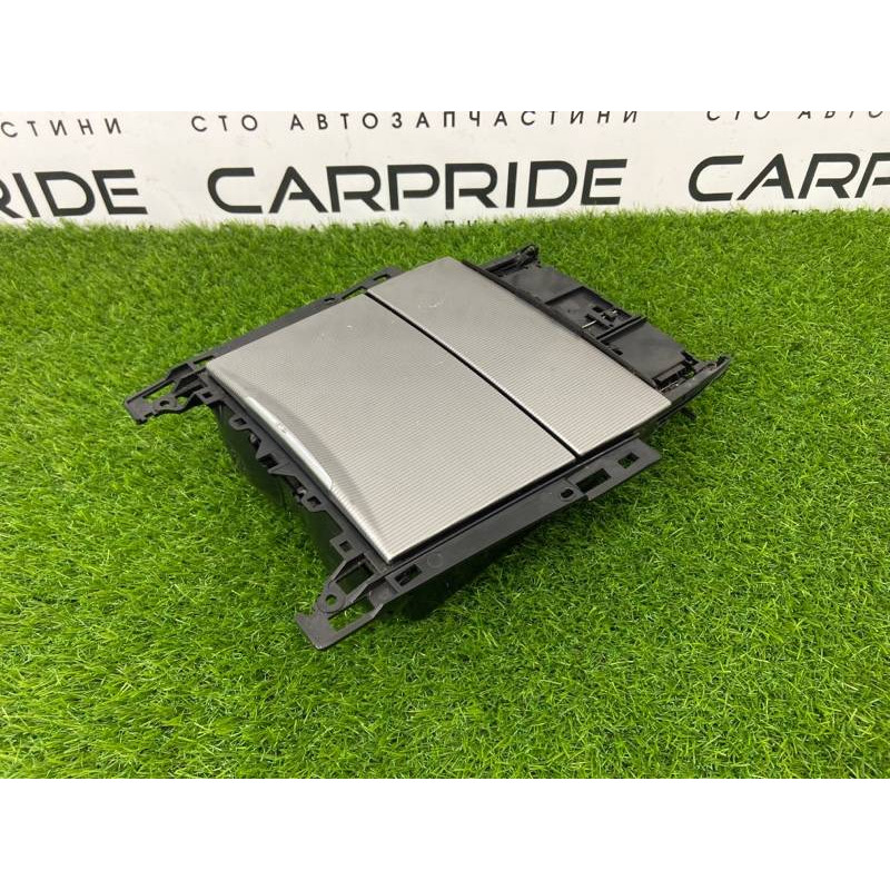 Бардачок центральной консоли (салон) Mercedes-Benz E-class w212 2013 2.2 CDI a2126809750