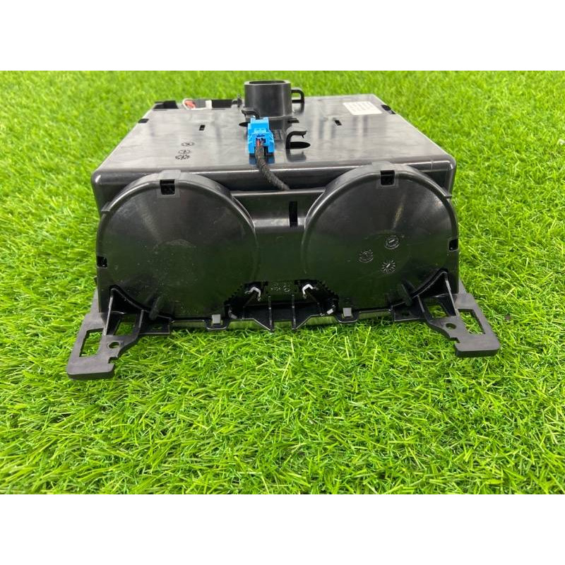 Бардачок центральной консоли (салон) Mercedes-Benz E-class w212 2013 2.2 CDI a2126809750