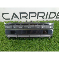 Панель управления климат-контролем