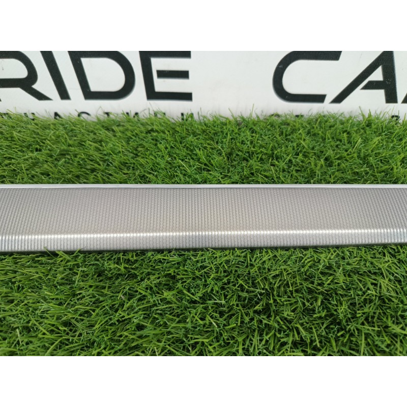 Декоративная накладка карты двери (салон) Mercedes-Benz E-class w212 2013 2.2 CDI a2127307622