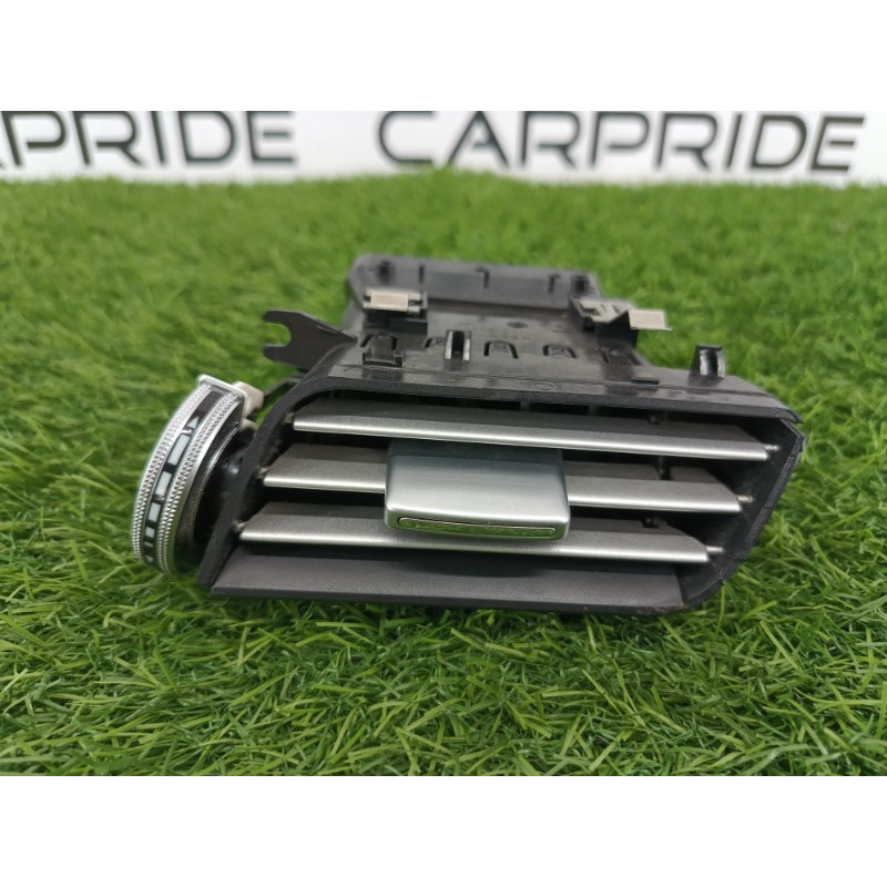 Дефлектор воздуховода (салон) Mercedes-Benz E-class w212 2013 2.2 CDI a2128303454