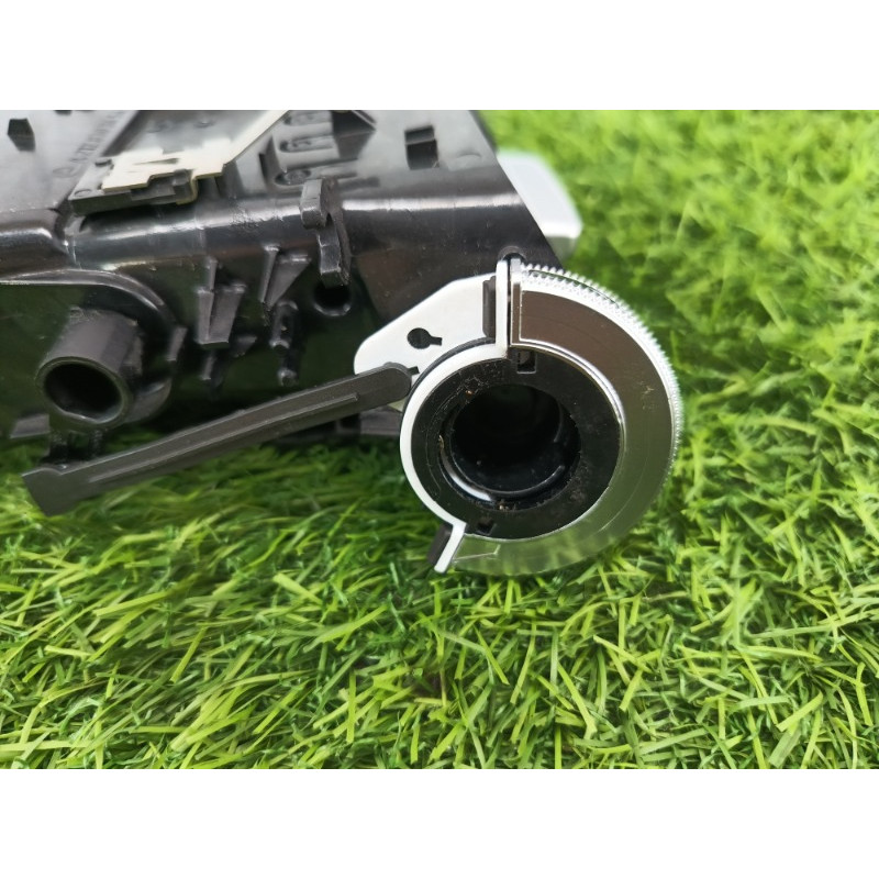 Дефлектор воздуховода (салон) Mercedes-Benz E-class w212 2013 2.2 CDI a2128303454