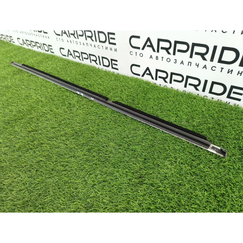 Молдинг стекла (кузов и элементы) Mercedes-Benz E-class w212 2013 2.2 CDI