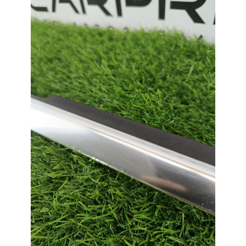 Молдинг стекла (кузов и элементы) Mercedes-Benz E-class w212 2013 2.2 CDI