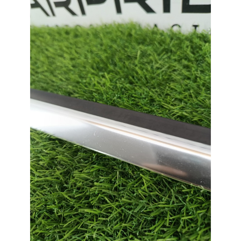 Молдинг стекла (кузов и элементы) Mercedes-Benz E-class w212 2013 2.2 CDI