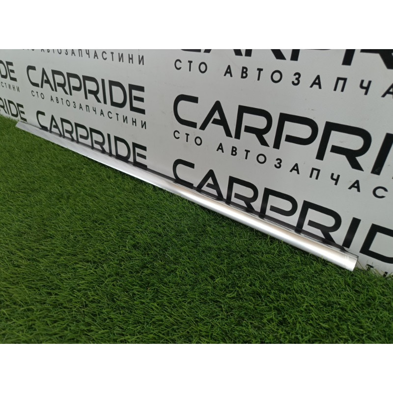 Молдинг стекла (кузов и элементы) Mercedes-Benz E-class w212 2013 2.2 CDI