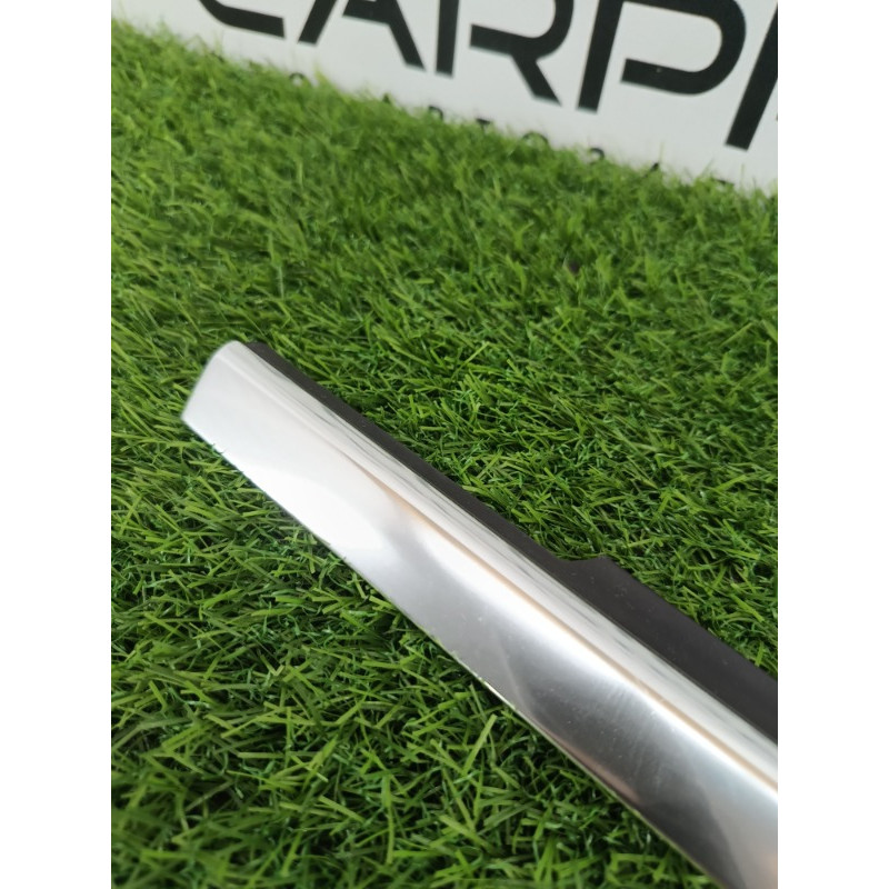 Молдинг стекла (кузов и элементы) Mercedes-Benz E-class w212 2013 2.2 CDI