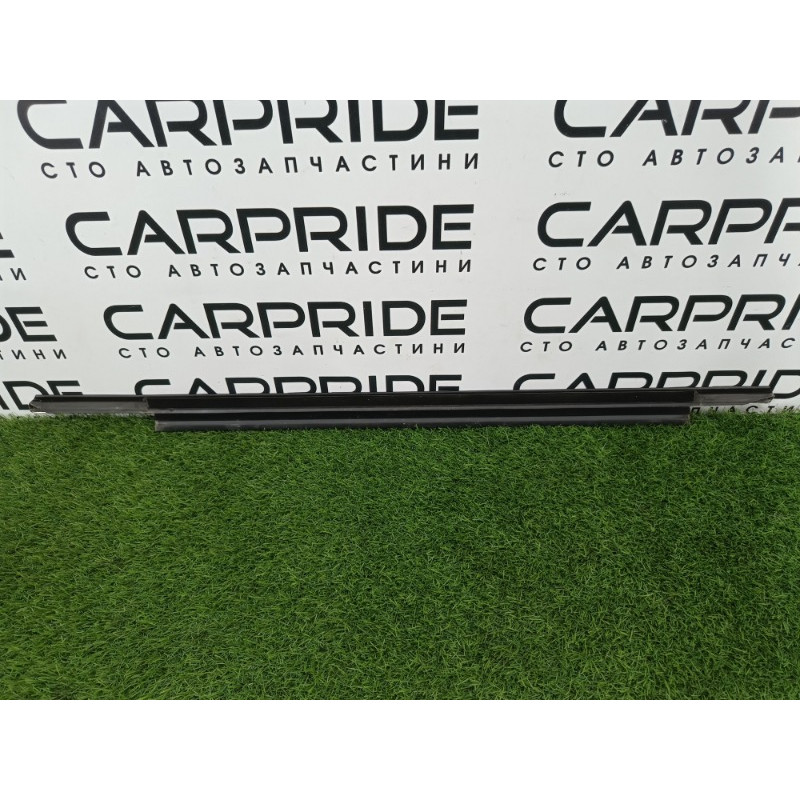 Молдинг стекла (кузов и элементы) AUDI A6 C7 2011 2.0 tdi 4q0853763