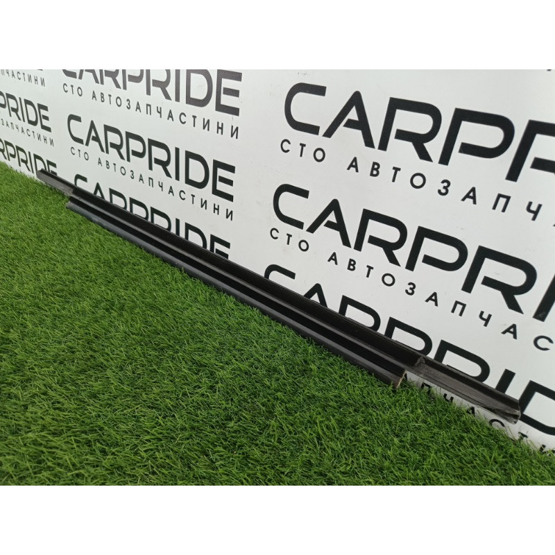 Молдинг стекла (кузов и элементы) AUDI A6 C7 2011 2.0 tdi 4q0853763