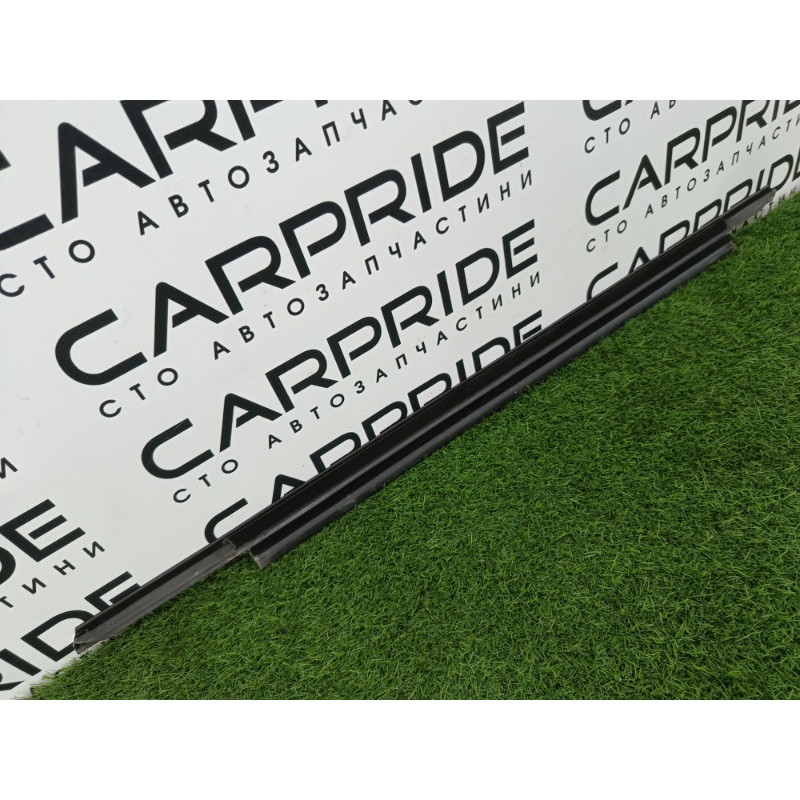 Молдинг стекла (кузов и элементы) AUDI A6 C7 2011 2.0 tdi 4q0853763