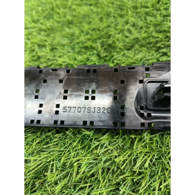 Крепление бампера (кузов и элементы) Subaru Forester SK 2020 2.5 57707sj320