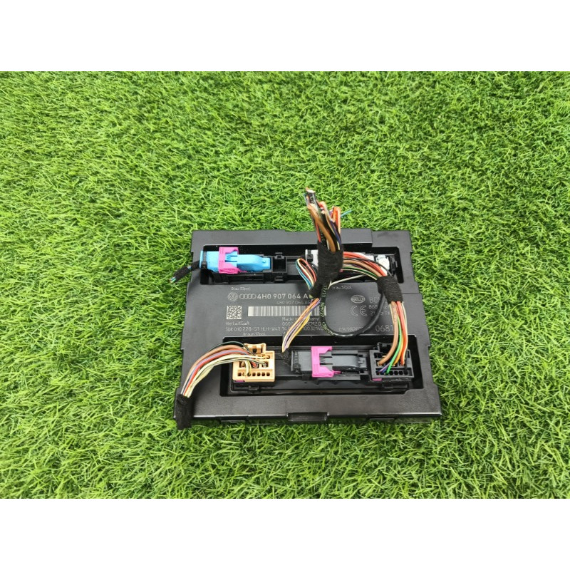 Блок комфорта (электрика / блок управления) AUDI A6 C7 2011 2.0 tdi 4H0907064AG