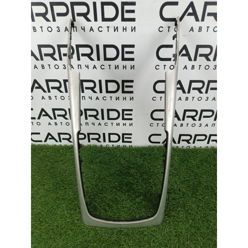 Накладка центральной консоли (салон) AUDI A6 C7 2011 2.0 tdi 4g0864261