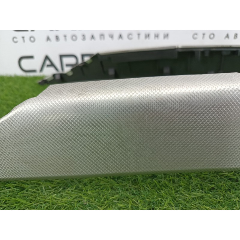 Накладка центральной консоли (салон) AUDI A6 C7 2011 2.0 tdi 4g0864261