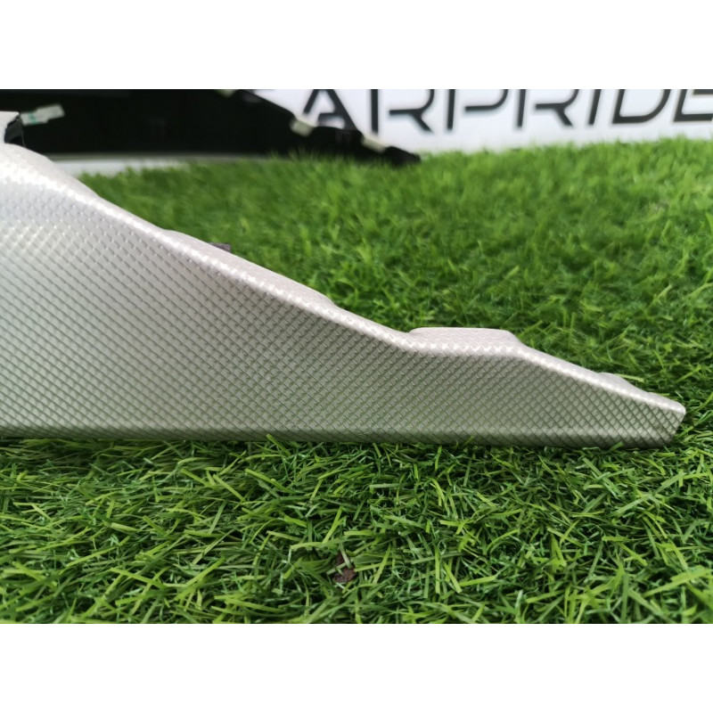 Накладка центральной консоли (салон) AUDI A6 C7 2011 2.0 tdi 4g0864261