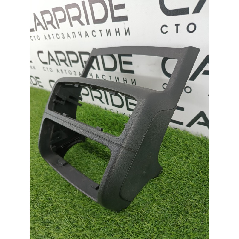 Накладка центральной консоли (салон) AUDI A6 C7 2011 2.0 tdi 4g0864376a