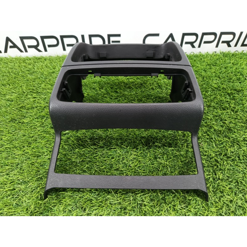 Накладка центральной консоли (салон) AUDI A6 C7 2011 2.0 tdi 4g0864376a