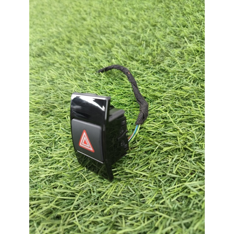 Кнопка аварийной сигнализации (электрика / кнопки) AUDI A6 C7 2011 2.0 tdi 4g0941509