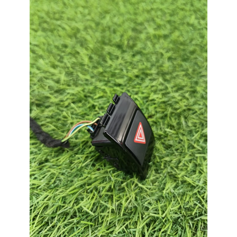 Кнопка аварийной сигнализации (электрика / кнопки) AUDI A6 C7 2011 2.0 tdi 4g0941509