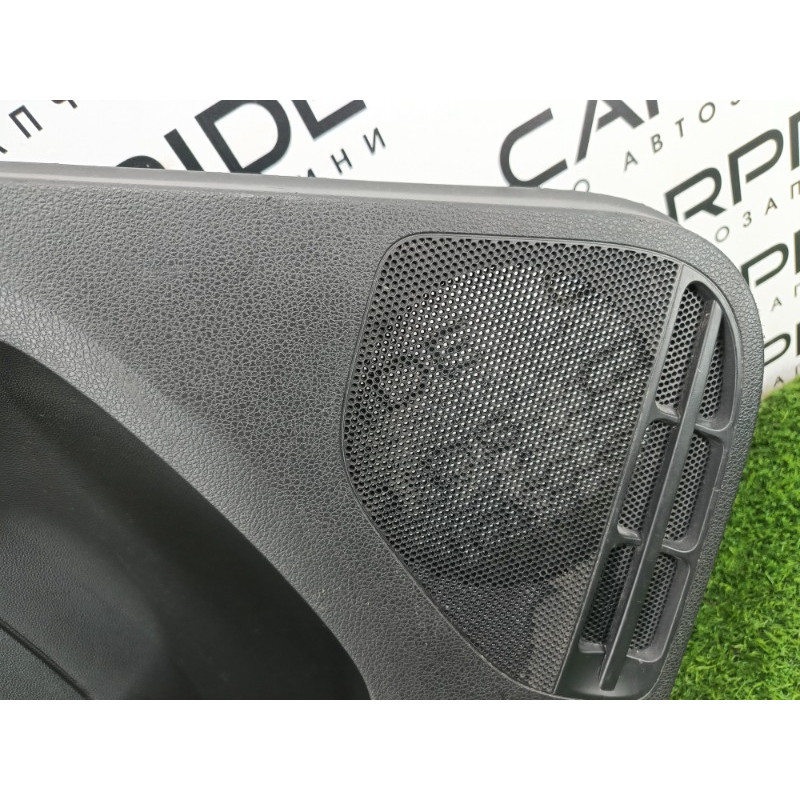 Дверная карта (салон) Volkswagen Jetta A6 5c6867211