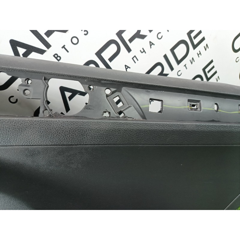 Дверная карта (салон) Volkswagen Jetta A6 5c6867212