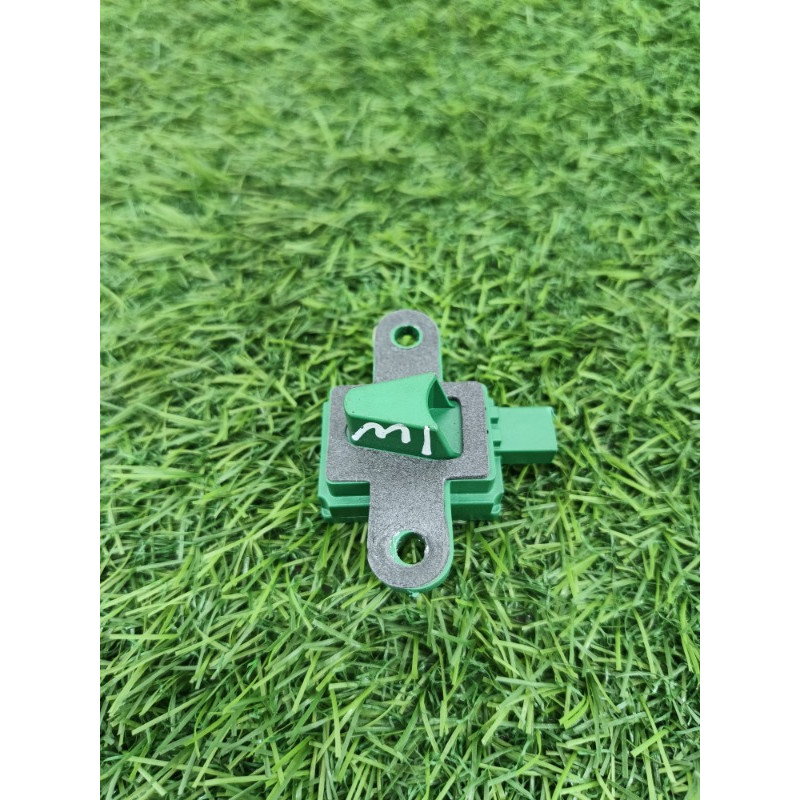 Датчик удара (электрика / датчики) Mercedes-Benz E-class w212 2013 2.2 CDI a1729056100