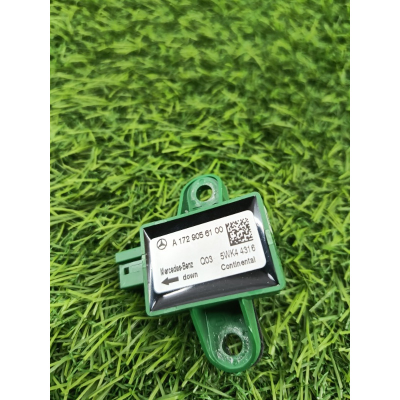 Датчик удара (электрика / датчики) Mercedes-Benz E-class w212 2013 2.2 CDI a1729056100