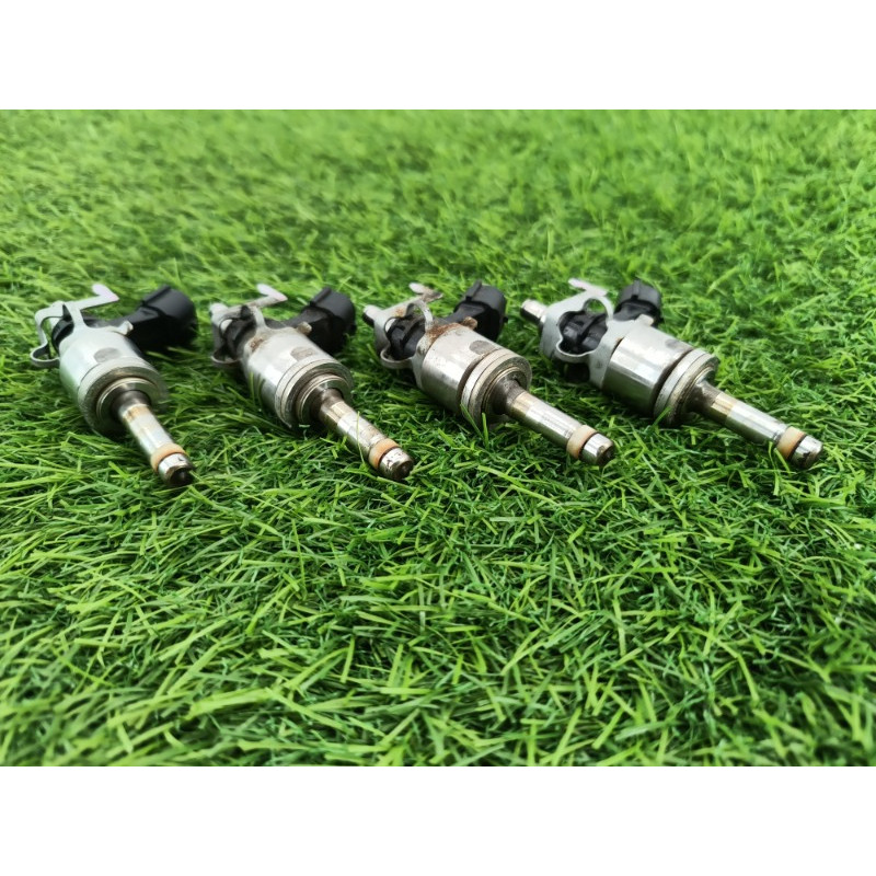 Форсунка топливная (топливная система) Subaru Forester SK 2020 2.5 16611AB030