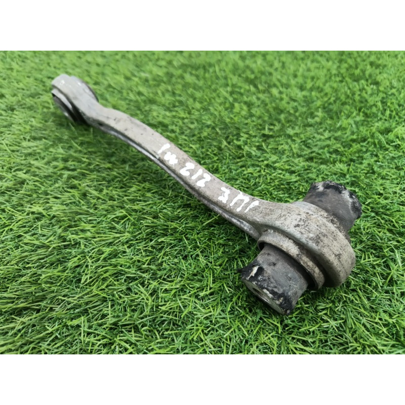 Рычаг подвески (подвеска) Mercedes-Benz E-class w212 2013 2.2 CDI A 204 350 06 53